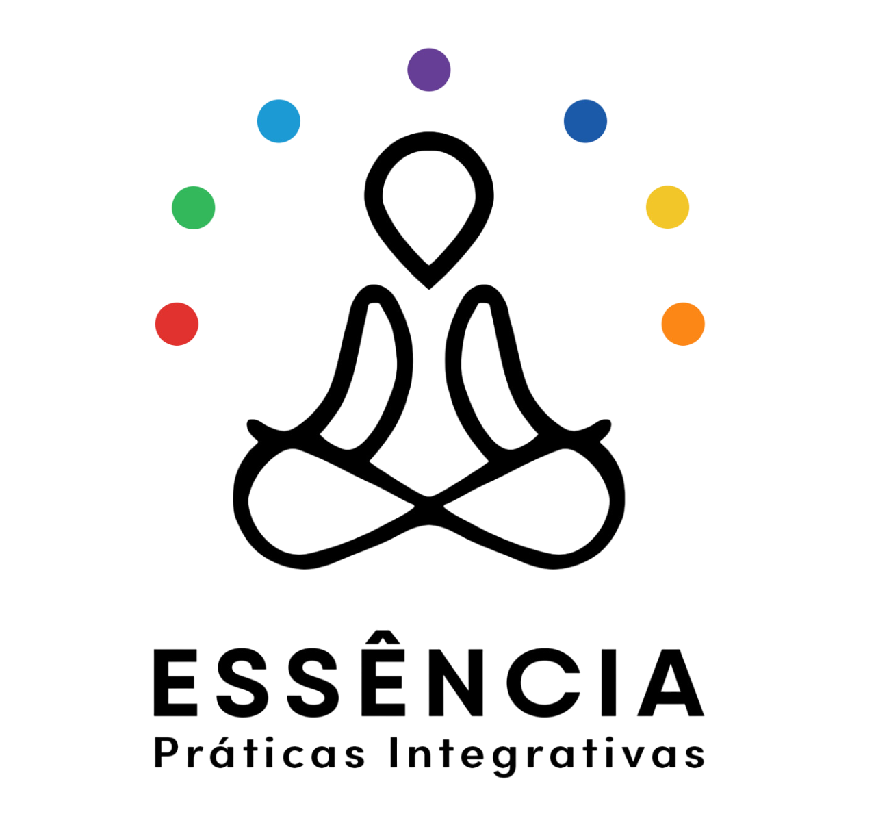 Logo Essência Práticas Integrativas - Janei Cristina com um ícone de humano sentando no chão em posição de meditação, com as pernas cruzadas e mãos sobre os joelhos, e os sete chakras representados por círculos coloridos sobre a cabeça do ícone humano, nas cores representativas dos chakras